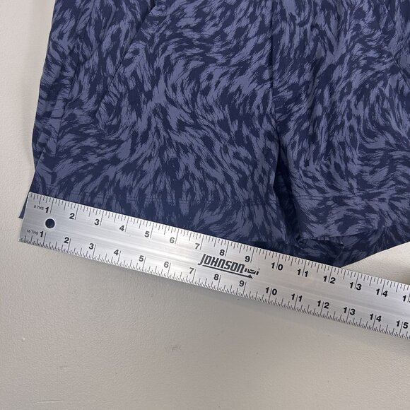 Athleta Trekkie North Shorts Women's 2 Navy Abstract Print Athleisure Outdoor - Picture 5 of 15